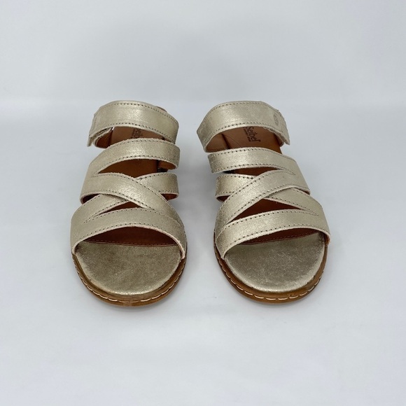 Josef Seibel Juna 04 Strappy Gold Block Heel Sandal, 7.5 - Picture 7 of 11